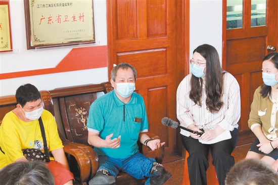吳騰信參加無障礙環(huán)境建設(shè)法立法調(diào)研活動(dòng)并提出意見。