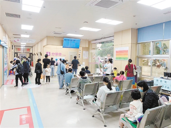 近期，我市百日咳病例有增多趨勢，以散發(fā)病例為主。