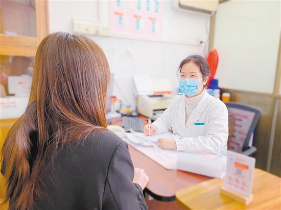 姚慧蘭建議，女性出現(xiàn)月經(jīng)失調(diào)應(yīng)尋求?？漆t(yī)生幫助。