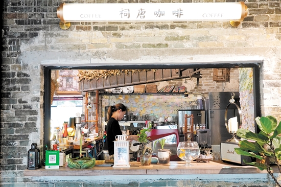 在江門鄉(xiāng)村，藏著許多“寶藏”咖啡茶飲店。