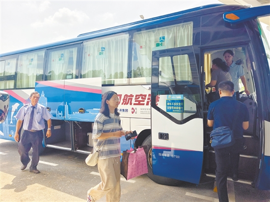 深江航空港開(kāi)通以來(lái)已運(yùn)送旅客超萬(wàn)人次。