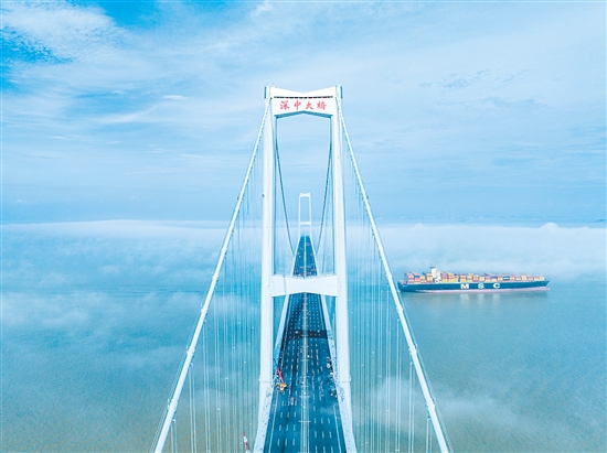 深中通道已于今年6月30日通車。