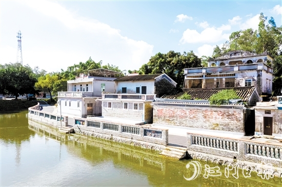 農(nóng)房風(fēng)貌管控提升為村民營(yíng)造了干凈亮麗的宜居環(huán)境，更助推了農(nóng)文旅融合發(fā)展。