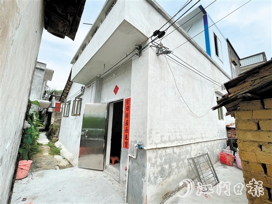 經(jīng)過翻修，許巍一家的房子煥然一新。