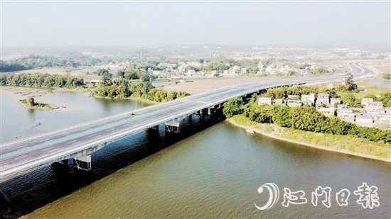 縣道X557橋牛線煥然一新，助推農(nóng)文旅融合發(fā)展。