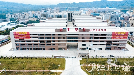 恩平智谷臨近國(guó)道G325，各項(xiàng)配套齊全。