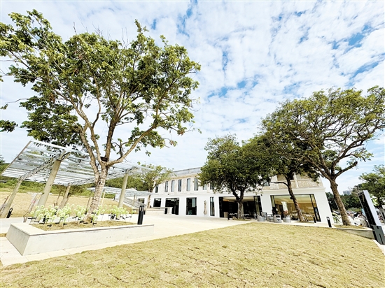 眾多文旅項(xiàng)目落戶三合鎮(zhèn)，圖為鳳鄉(xiāng)玉懷文旅項(xiàng)目。