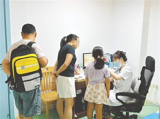許多家長十分關(guān)心孩子的身高。