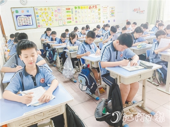 振華學校舉辦的讀書月活動，以“趣味競賽”的方式，幫助學生檢驗學習成果。