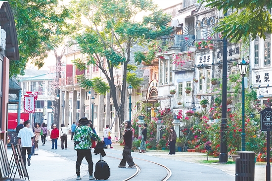 赤坎華僑古鎮(zhèn)建筑獨特，成為影視劇的取景地。