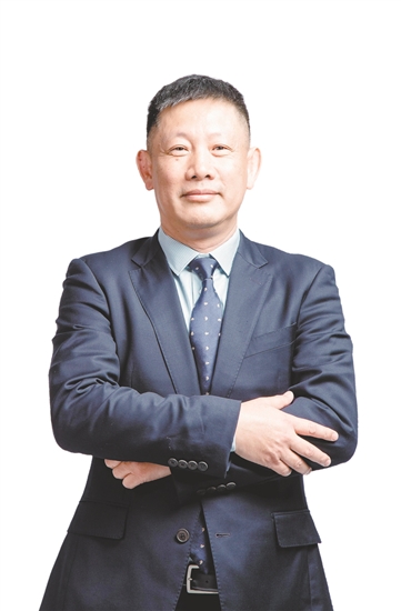 劉飛鴻。