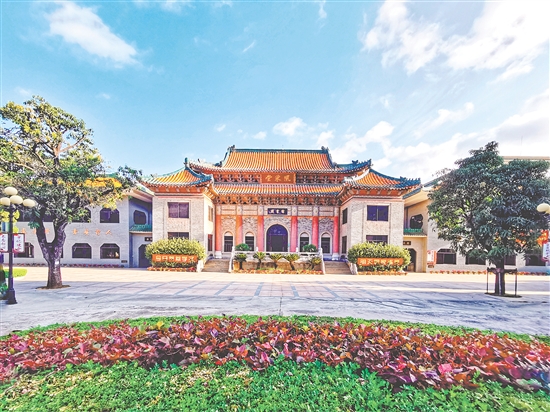 新會(huì)一中構(gòu)建起“文化傳承+素質(zhì)教育+資源整合”文明創(chuàng)建體系。