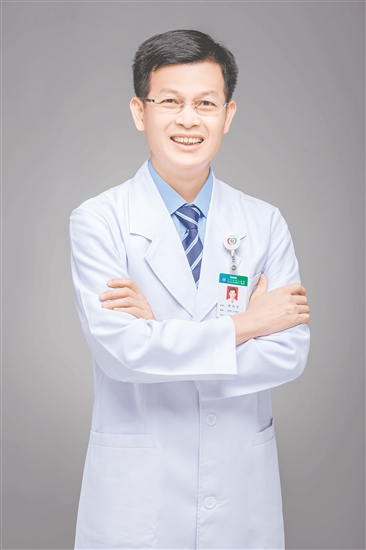 江門市中心醫(yī)院腎內(nèi)科副主任徐慶東