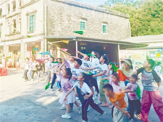 端午假期適逢兒童節(jié)，親子活動(dòng)成為文旅市場(chǎng)的標(biāo)配。