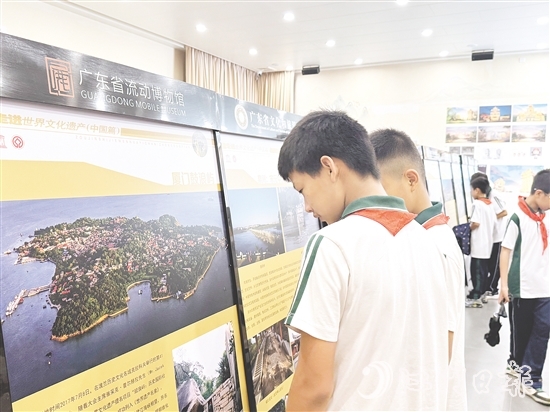 本次展覽系統(tǒng)展示中國(guó)擁有的包括“開平碉樓與村落”在內(nèi)的59項(xiàng)世界文化遺產(chǎn)、自然遺產(chǎn)及文化與自然雙重遺產(chǎn)。