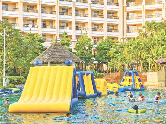 山泉灣溫泉城水上樂園。