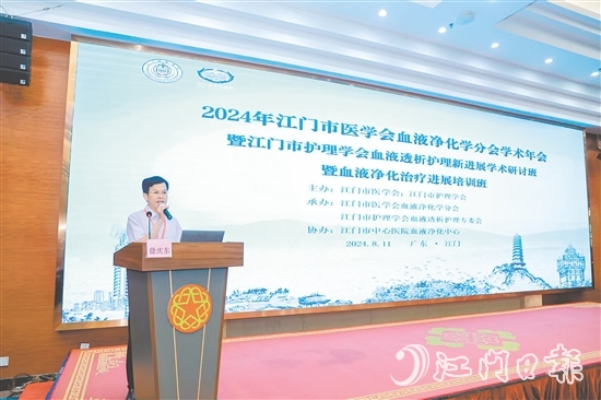 在醫(yī)院，徐慶東是患者的依靠。而在科研方面，他也取得了豐碩成果。