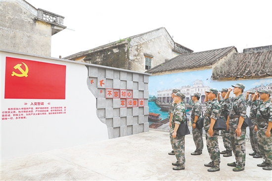 開(kāi)平組織民兵隊(duì)伍到紅色基地參觀見(jiàn)學(xué)，賡續(xù)紅色基因。