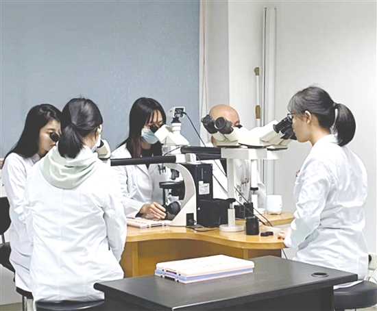 病理科取得國家級認證。