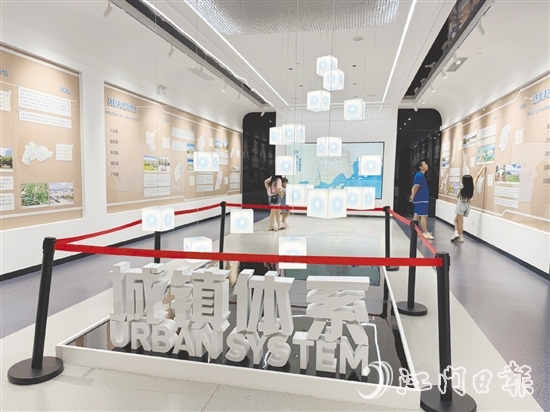 臺(tái)山的文博場館建設(shè)全面開花，因地制宜打造出多元、各具特色的展陳空間，構(gòu)建立體的文化展示矩陣。