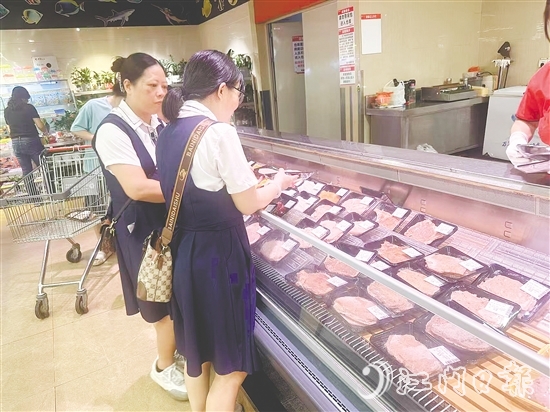 恩平市錦江國際廣場昌大昌超市各類物資充足。