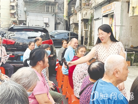 科技社團(tuán)開展接地氣的蚊蟲防控科普進(jìn)社區(qū)宣講活動(dòng)，全面提升公眾防護(hù)意識(shí)。