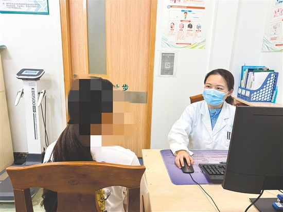 更年期不適不要忍，應當主動尋求醫(yī)學幫助。