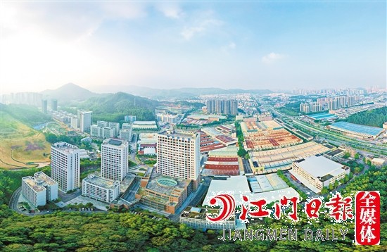 蓬江區(qū)群星村后門山工業(yè)區(qū)鳥瞰圖。