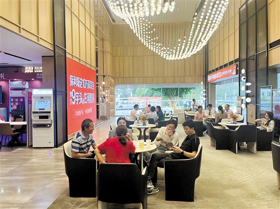 今年前5個月，我市購房戶籍結(jié)構(gòu)中，市外戶籍占比達38%。