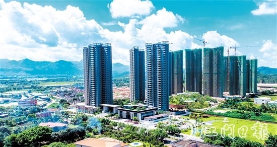 今年上半年，本土房企銷量出色。