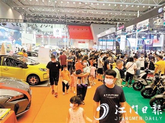 三天下來，車展現(xiàn)場人氣“爆棚”。