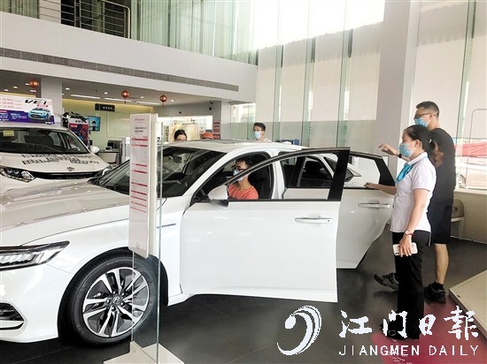 受汽車芯片影響，許多車型存在供給緊張的現(xiàn)象。