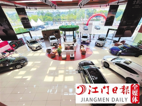 雷克薩斯江門元泰通4S店重裝開業(yè)，整體變得更優(yōu)雅別致。