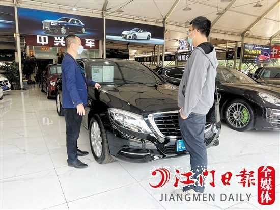 新車價格上漲，讓消費者把目光投向二手車。