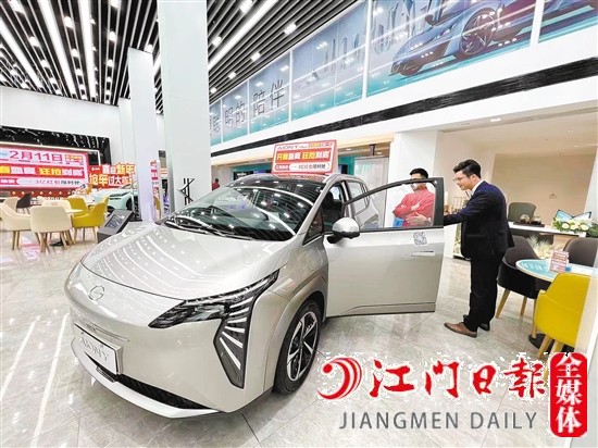 新能源汽車的降價，成功吸引部分消費者的目光。