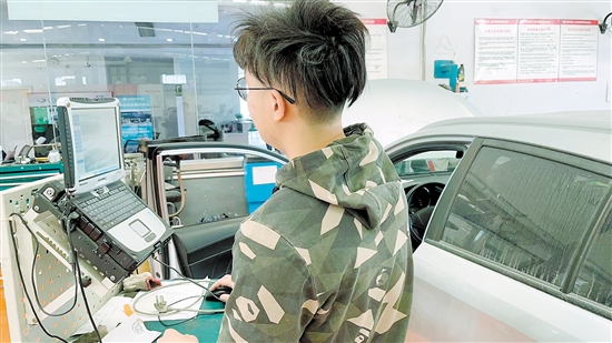 處理召回車輛需要時間，建議提前預(yù)約。
